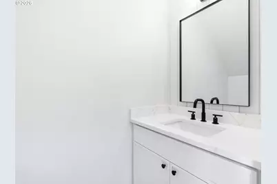 5943 SE 60th Ave, Portland, OR 97206 - Photo 10