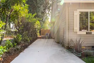 7250 SW 1st Ave, Portland, OR 97219 - Photo 16