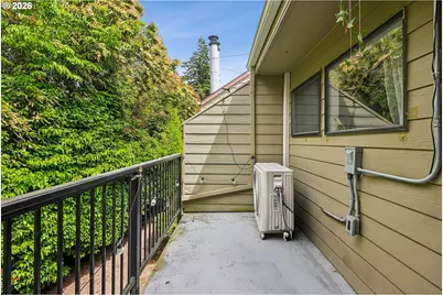 331 SE 146th Ave #18, Portland, OR 97233 - Photo 22