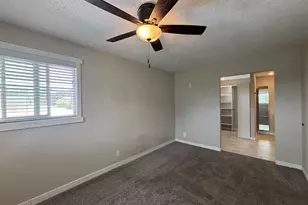 924 SW 33rd St, Pendleton, OR 97801 - Photo 6