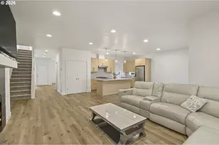 6371 SE 84th Ave, Portland, OR 97266 - Photo 14