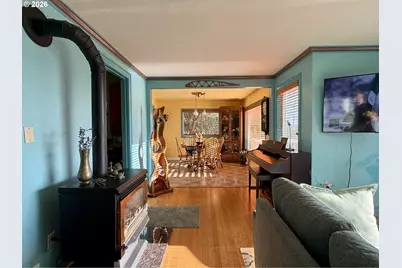 859 Glasgow Ave, Astoria, OR 97103 - Photo 8