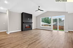 305 E Caribou Ct, La Center, WA 98629 - Photo 2