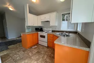 89510 Hwy 101, Florence, OR 97439 - Photo 2