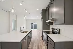 1731 NW 18th Wy, Battle Ground, WA 98604 - Photo 6