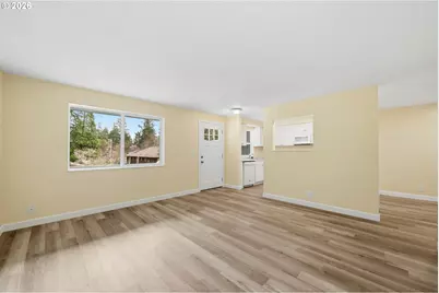 88002 10th St, Veneta, OR 97487 - Photo 4