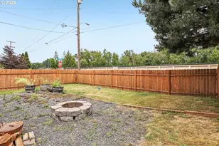 608 SE Sumner St, Camas, WA 98607 - Photo 24