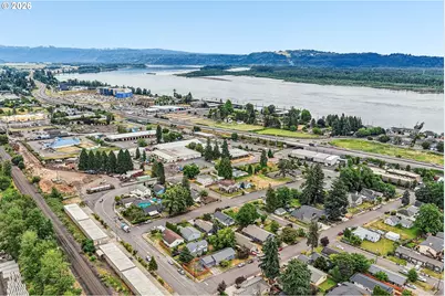 608 SE Sumner St, Camas, WA 98607 - Photo 32