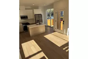 2008 SE 34th Ave, Portland, OR 97214 - Photo 8