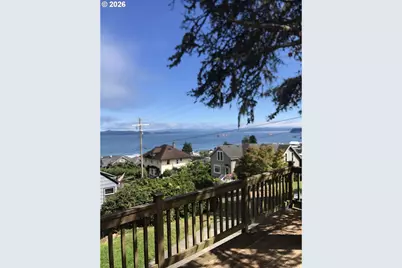 907 5th St, Astoria, OR 97103 - Photo 10