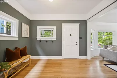 3218 S Water Ave, Portland, OR 97239 - Photo 6