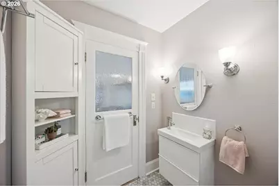 3218 S Water Ave, Portland, OR 97239 - Photo 26