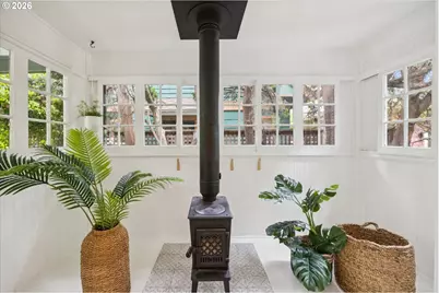 3218 S Water Ave, Portland, OR 97239 - Photo 10