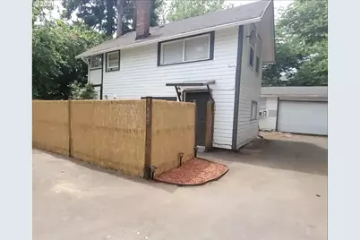 333 SE 165th Ave, Portland, OR 97233 - Photo 2