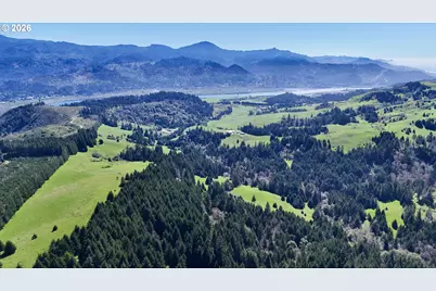 0 N Bank Rogue #2191, Gold Beach, OR 97444 - Photo 2