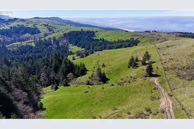 0 N Bank Rogue #2191, Gold Beach, OR 97444 - Photo 4