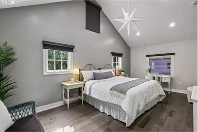 731 SW Maplecrest Dr, Portland, OR 97219 - Photo 30