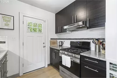 4135 NE Multnomah St, Portland, OR 97232 - Photo 18