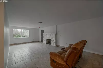 67538 E Bay Rd, North Bend, OR 97459 - Photo 42