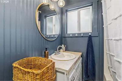 46822 Sunset Ave, Westfir, OR 97492 - Photo 16