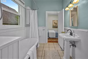 5525 NE Everett St, Portland, OR 97213 - Photo 14