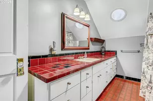 165 SE 33rd Ave, Hillsboro, OR 97123 - Photo 26