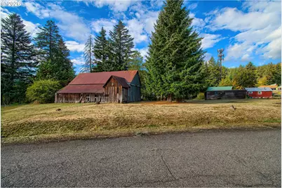 52 Fredrickson Ave, Carson, WA 98610 - Photo 2