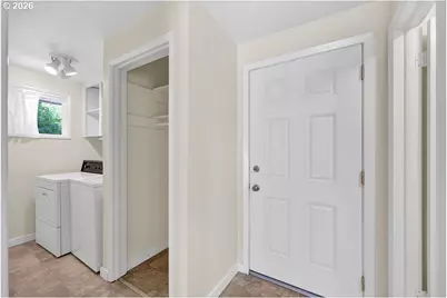 3295 Potter St, Eugene, OR 97405 - Photo 14