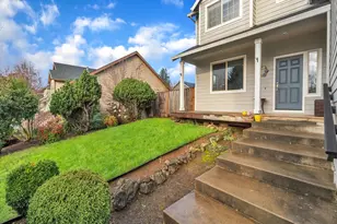 360 NW 6th St, Willamina, OR 97396 - Photo 4