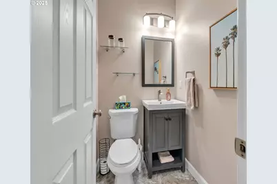 360 NW 6th St, Willamina, OR 97396 - Photo 16