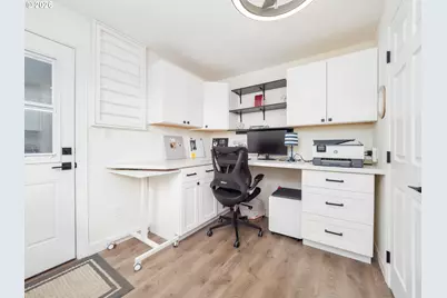 12735 SW 22nd Ave, Lake Oswego, OR 97034 - Photo 32