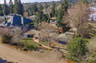 12735 SW 22nd Ave, Lake Oswego, OR 97034 - Photo 2