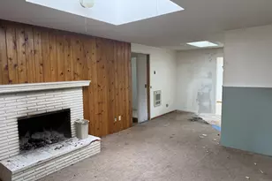 395 E 46th Ave, Eugene, OR 97405 - Photo 4