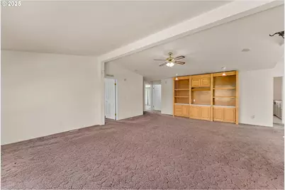 220 Robin St, Roseburg, OR 97470 - Photo 18