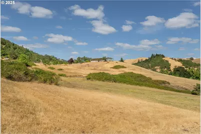 220 Robin St, Roseburg, OR 97470 - Photo 38