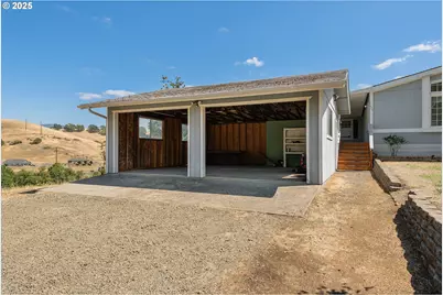 220 Robin St, Roseburg, OR 97470 - Photo 30