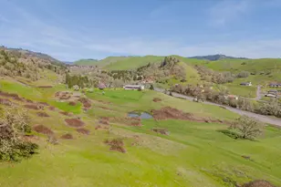 220 Robin St, Roseburg, OR 97470 - Photo 38