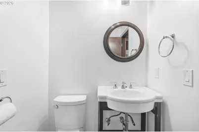 320 Dellwood Dr, Eugene, OR 97405 - Photo 20