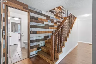 320 Dellwood Dr, Eugene, OR 97405 - Photo 22