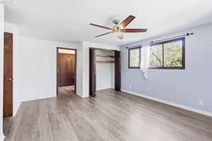 320 Dellwood Dr, Eugene, OR 97405 - Photo 30