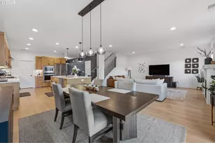 27423 SW Marigold Ter, Wilsonville, OR 97070 - Photo 8