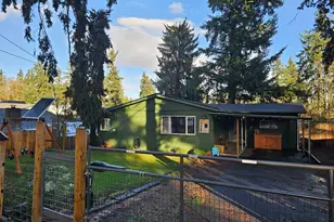 17928 Webster Rd, Gladstone, OR 97027 - Photo 2