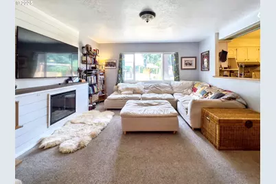 17928 Webster Rd, Gladstone, OR 97027 - Photo 4