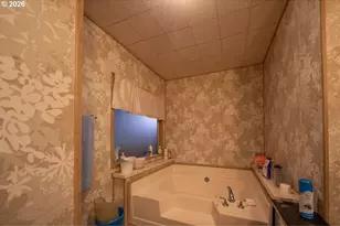 530 Myeena Loop, Florence, OR 97439 - Photo 22