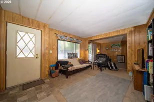 530 Myeena Loop, Florence, OR 97439 - Photo 14