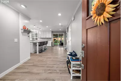 28043 SW Wagner St, Wilsonville, OR 97070 - Photo 2