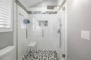 28043 SW Wagner St, Wilsonville, OR 97070 - Photo 16