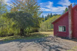 57514 Gateway Rd, Coquille, OR 97423 - Photo 8