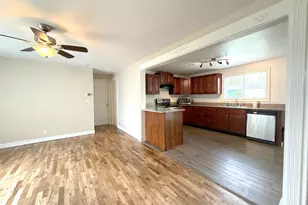 250 44th St, Springfield, OR 97478 - Photo 6
