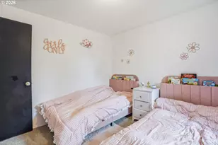 471 SE 17th St, Troutdale, OR 97060 - Photo 18